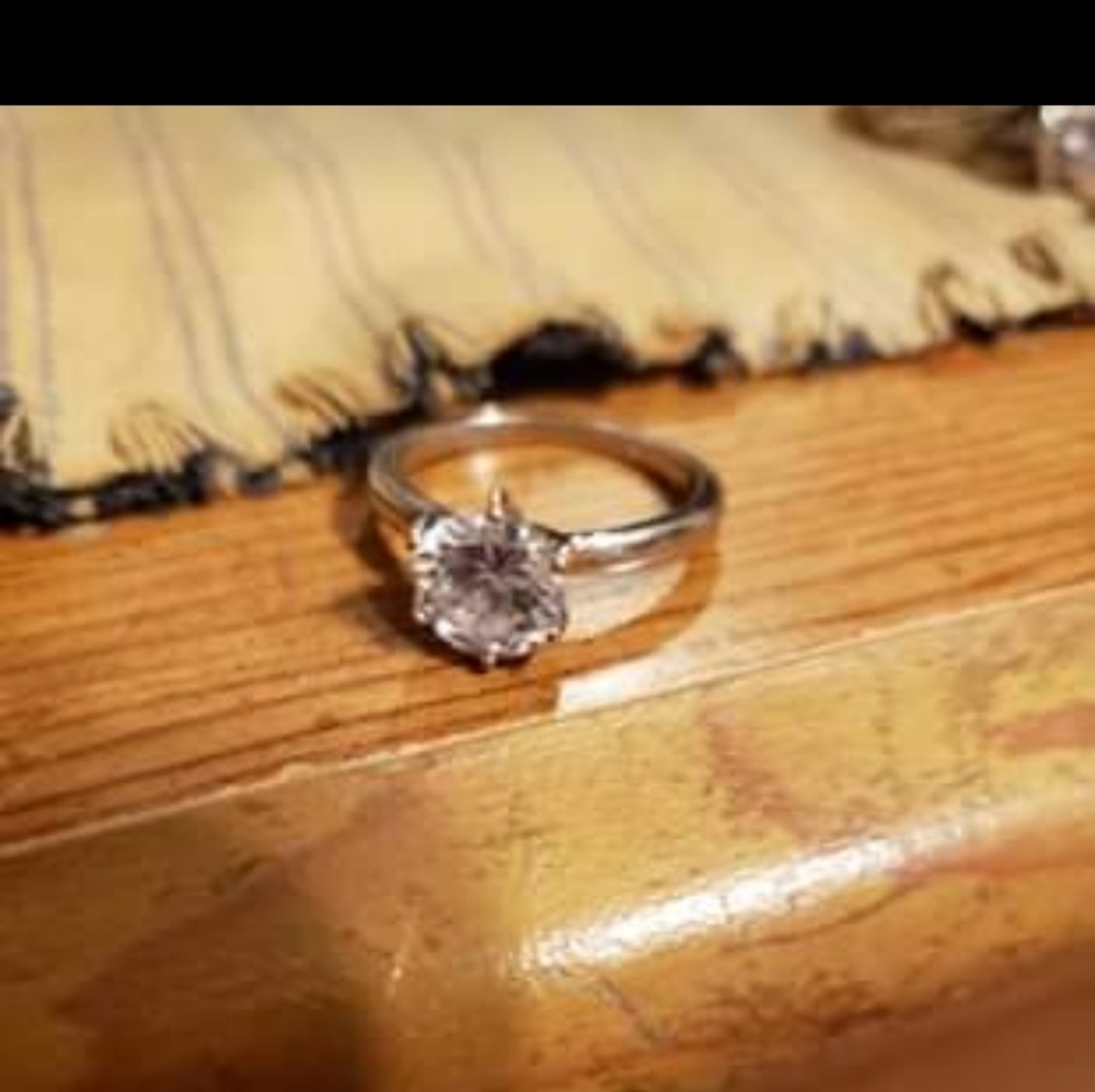 Silver diamond ring